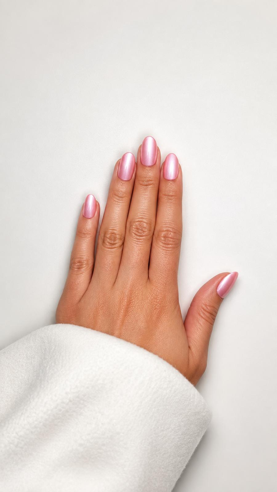 Rosé pink cat eye press-on nails, short almond