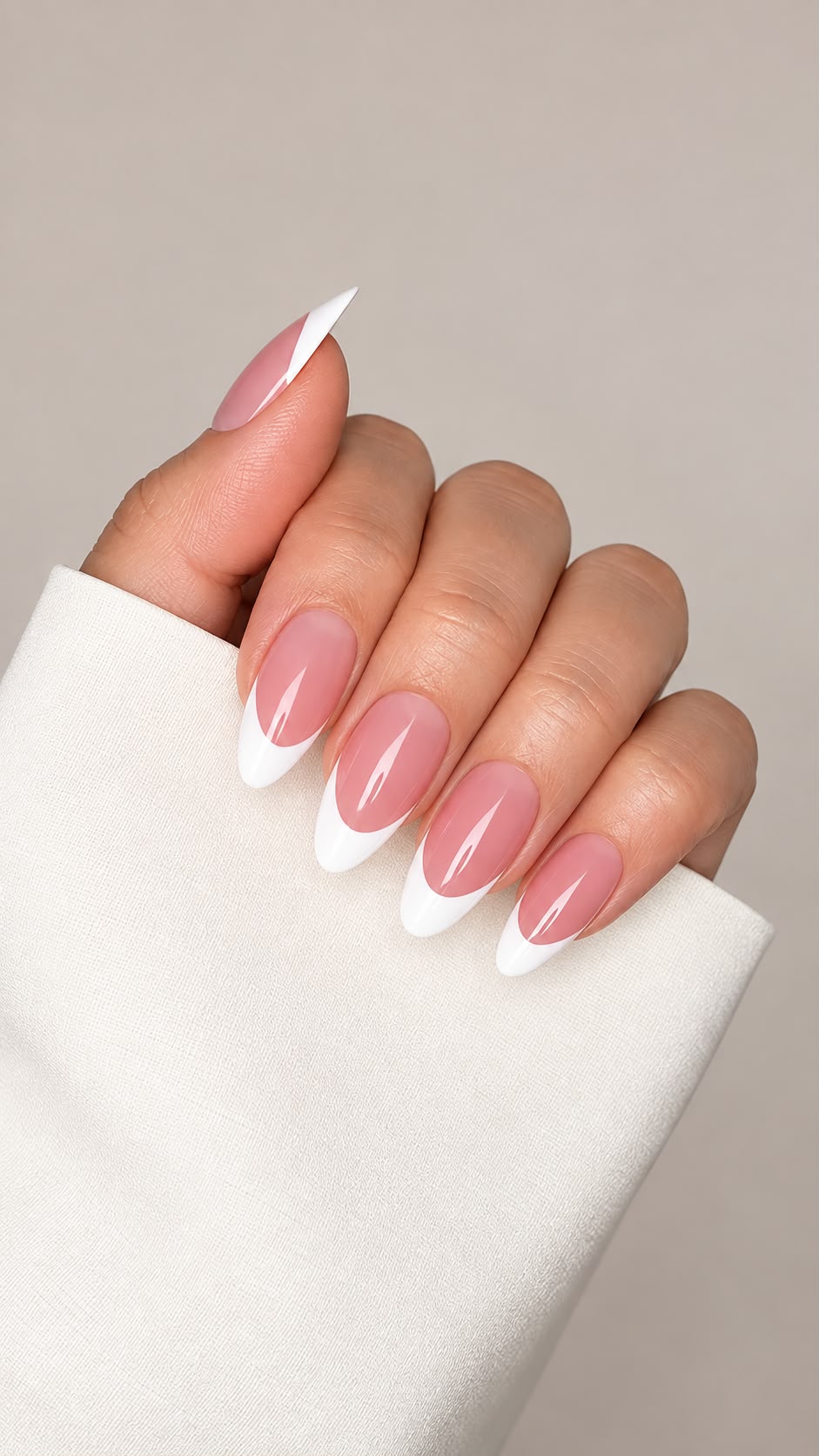 SYLK Nails Press On Nails Australia, Classic French Tips Almond, Amour Set